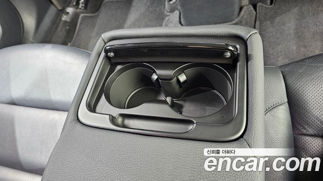 Kia K7 2017 — photo 30