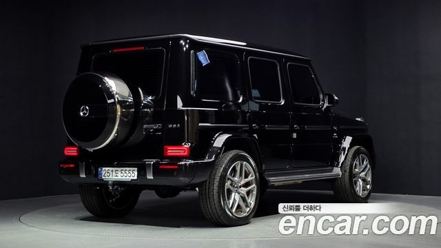 Mercedes-Benz G-Class 2025 — photo 2