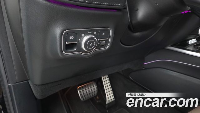 Mercedes-Benz G-Class 2025 — photo 24