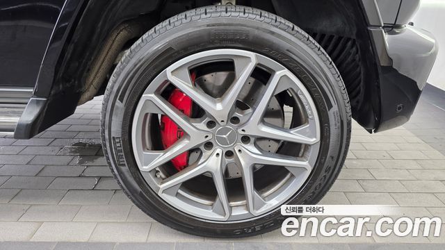Mercedes-Benz G-Class 2025 — photo 7