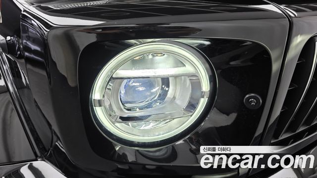 Mercedes-Benz G-Class 2025 — photo 8