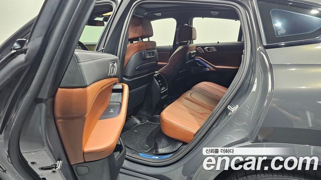 BMW X6 2022 — photo 16