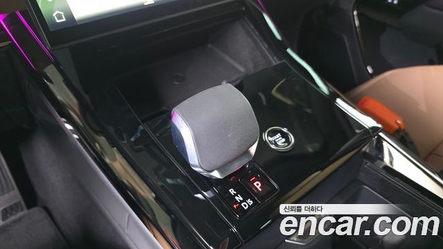 Land Rover Range Rover Sport 2025 — photo 12