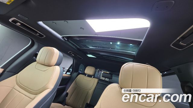 Land Rover Range Rover Sport 2025 — photo 18