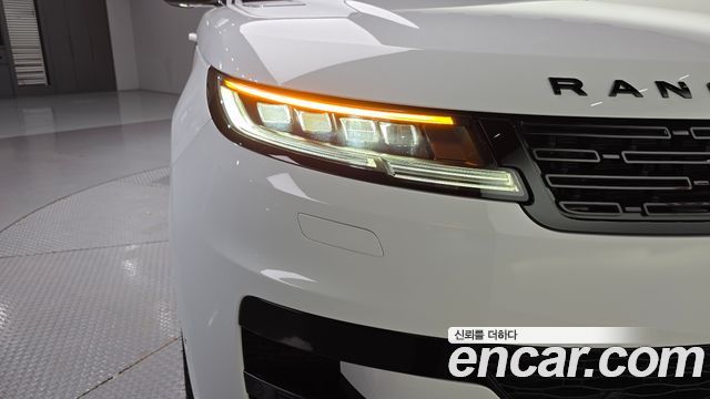 Land Rover Range Rover Sport 2025 — photo 8