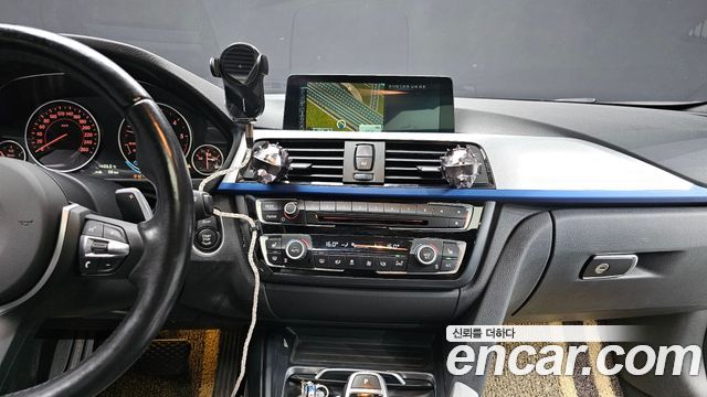 BMW 4-Series 2016 — photo 13