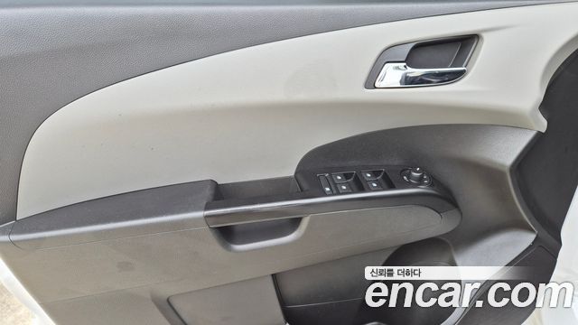 Chevrolet Korea Aveo 2017 — photo 10