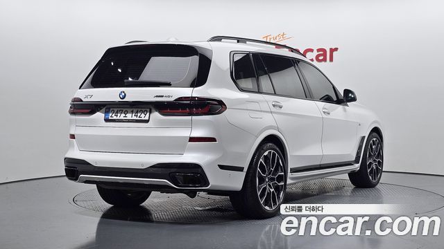BMW X7 2025 — photo 2