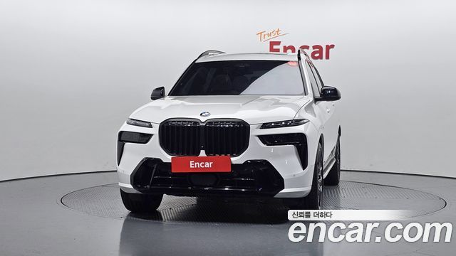 BMW X7 2025 — photo 3