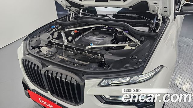 BMW X7 2025 — photo 6