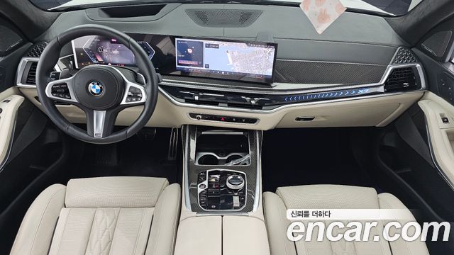 BMW X7 2025 — photo 10