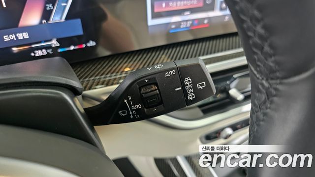 BMW X7 2025 — photo 29