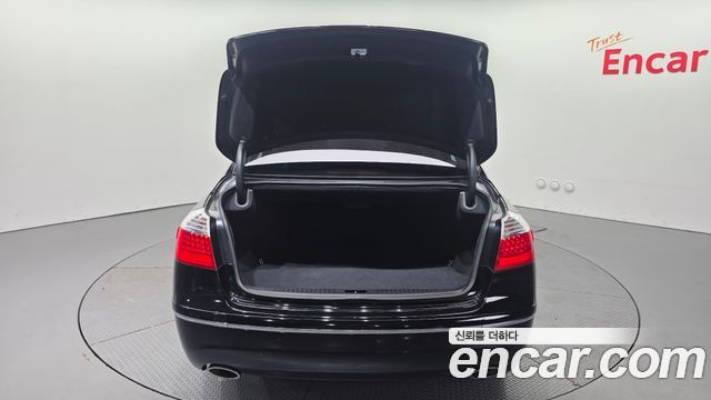 Hyundai Genesis 2009 — photo 19