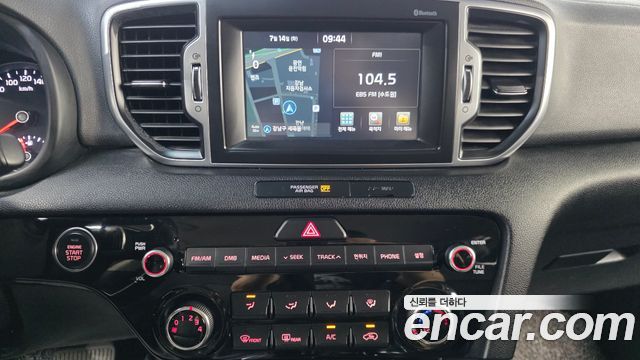 Kia Sportage 2016 — photo 20