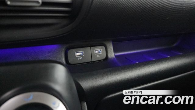 Hyundai Casper 2023 — photo 29