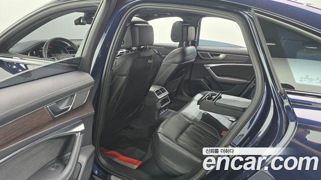 Audi A6 2023 — photo 18