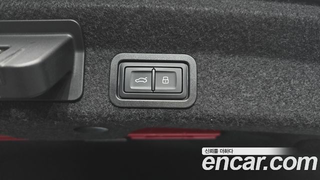 Audi A6 2023 — photo 24