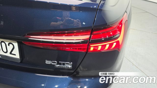 Audi A6 2023 — photo 9