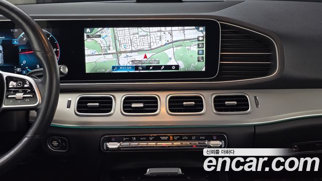 Mercedes-Benz GLE-Class 2020 — photo 19