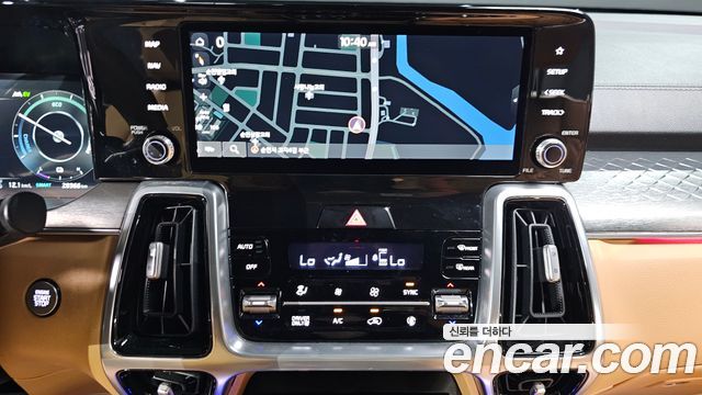 Kia Sorento 2021 — photo 18