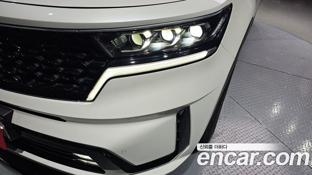 Kia Sorento 2021 — photo 8