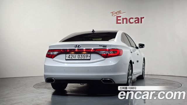 Hyundai Grandeur 2016 — photo 4