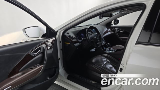 Hyundai Grandeur 2016 — photo 10