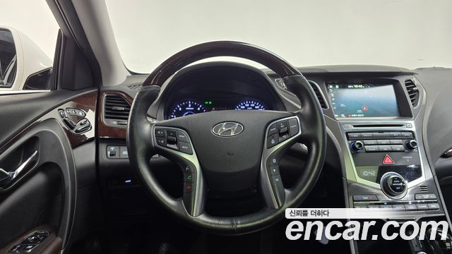 Hyundai Grandeur 2016 — photo 12