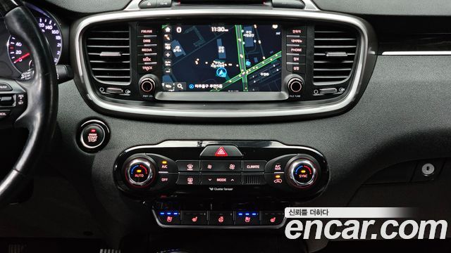 Kia Sorento 2015 — photo 19