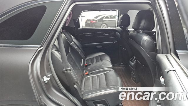 Kia Sorento 2015 — photo 16
