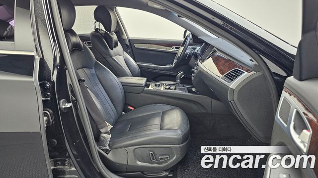 Hyundai Genesis 2016 — photo 11