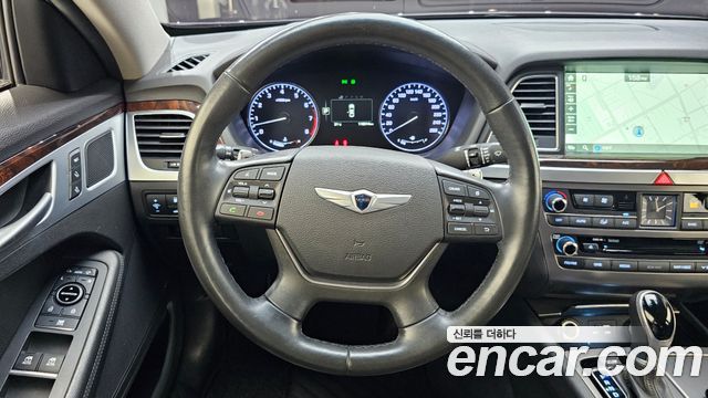 Hyundai Genesis 2016 — photo 13