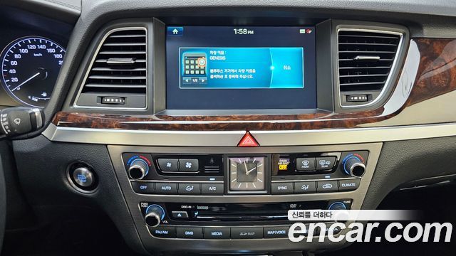 Hyundai Genesis 2016 — photo 14