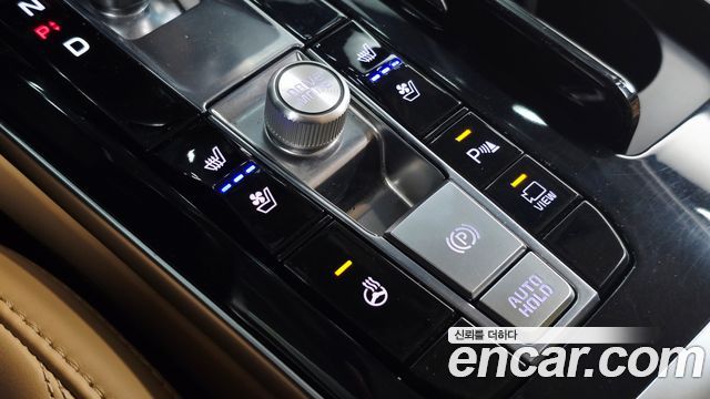 Kia K7 2020 — photo 17