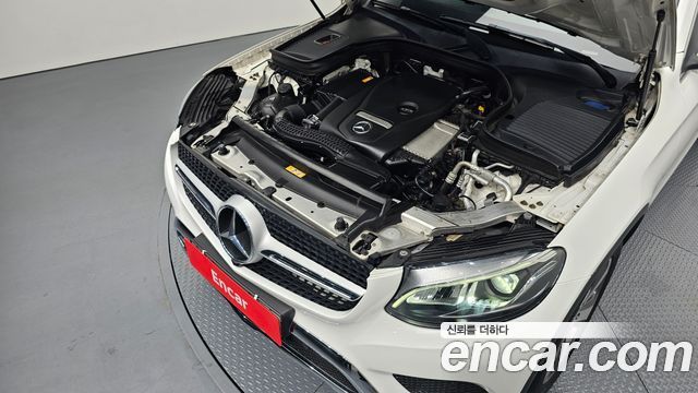 Mercedes-Benz GLC-Class 2019 — photo 6