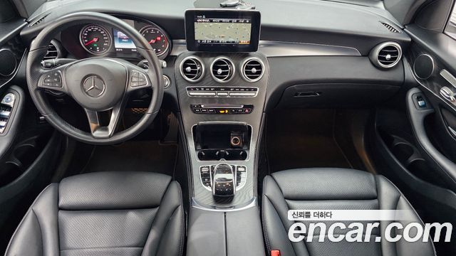 Mercedes-Benz GLC-Class 2019 — photo 10