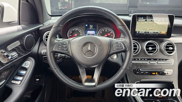 Mercedes-Benz GLC-Class 2019 — photo 19