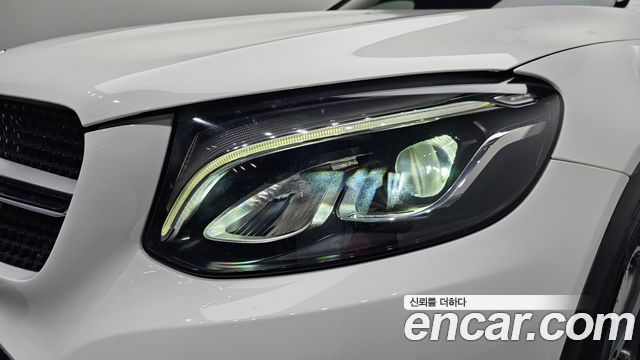 Mercedes-Benz GLC-Class 2019 — photo 8