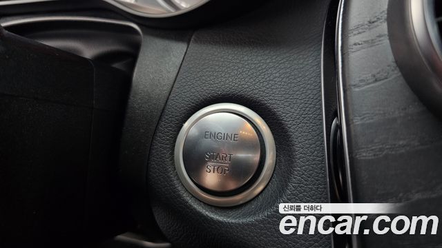 Mercedes-Benz GLC-Class 2019 — photo 28