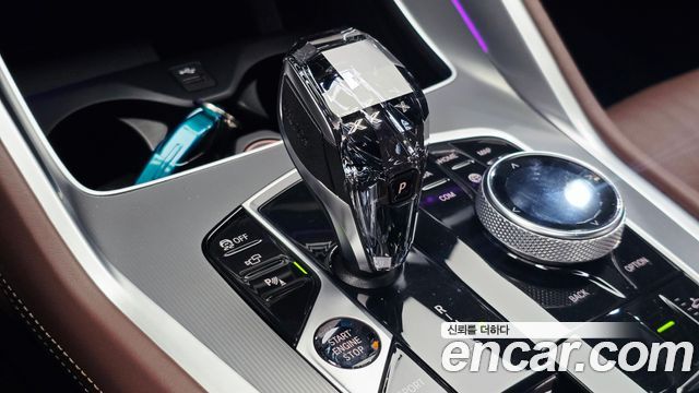 BMW X6 2022 — photo 12