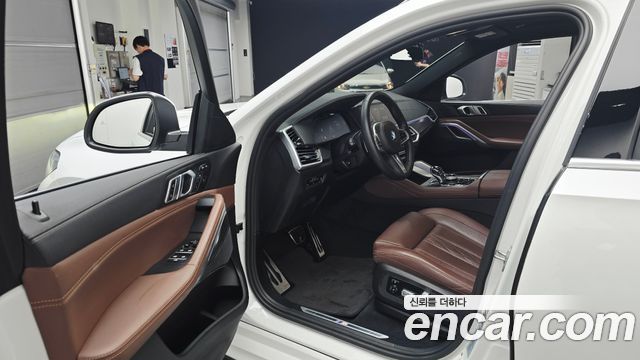 BMW X6 2022 — photo 13