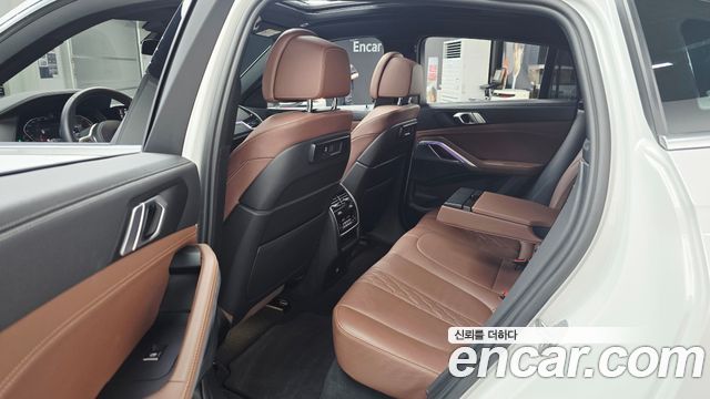 BMW X6 2022 — photo 17