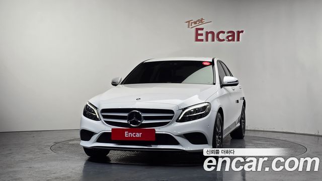 Mercedes-Benz C-Class 2019 — photo 3