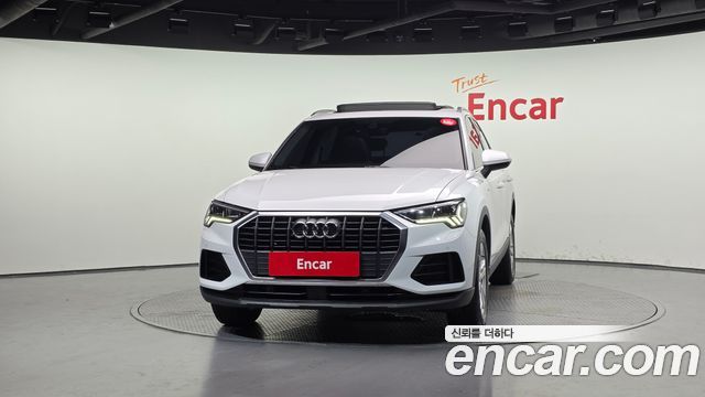 Audi Q3 2020 — photo 3
