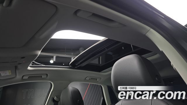 Audi Q3 2020 — photo 21
