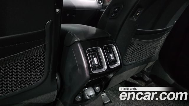 Kia Sorento 2021 — photo 18