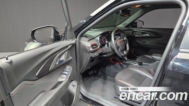 Chevrolet Korea Trailblazer 2023 — photo 13