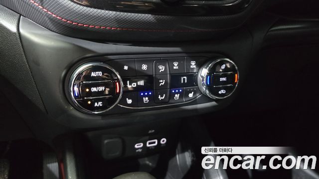 Chevrolet Korea Trailblazer 2023 — photo 25