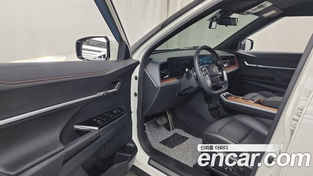 KG Mobility Torres 2025 — photo 10