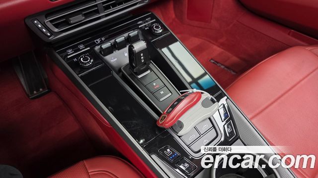 Porsche 911 2024 — photo 9